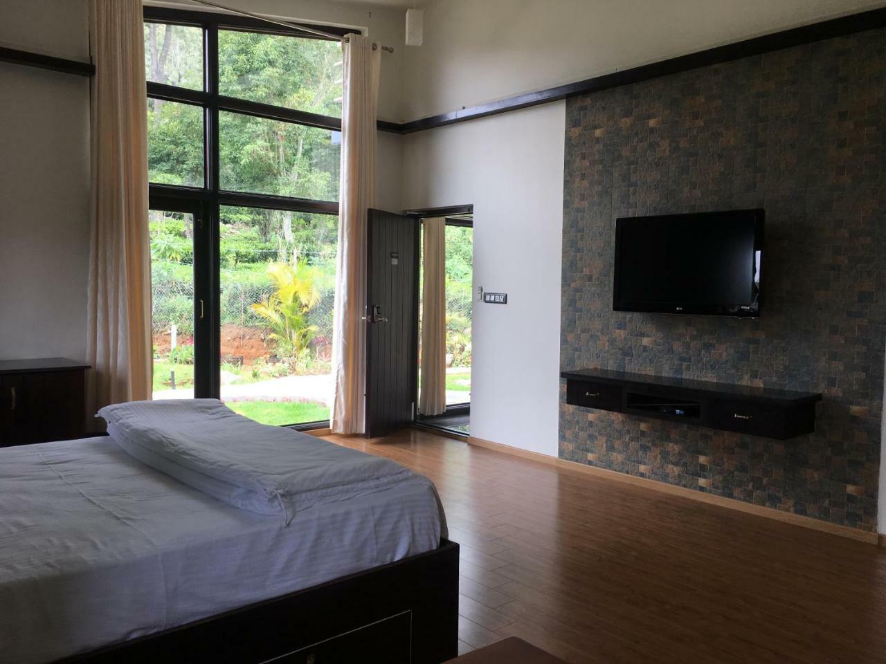 Silvertip Cafe & Homestay Котагири Экстерьер фото